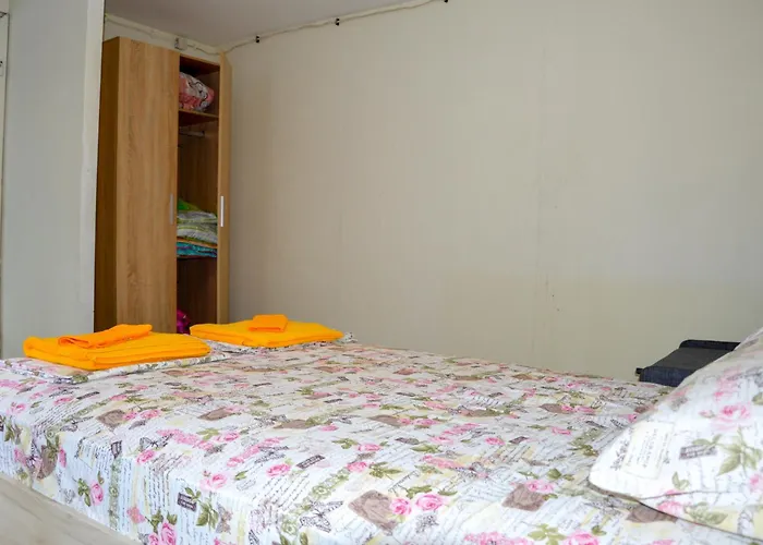 Albatross Retro Summer Campsite Varna